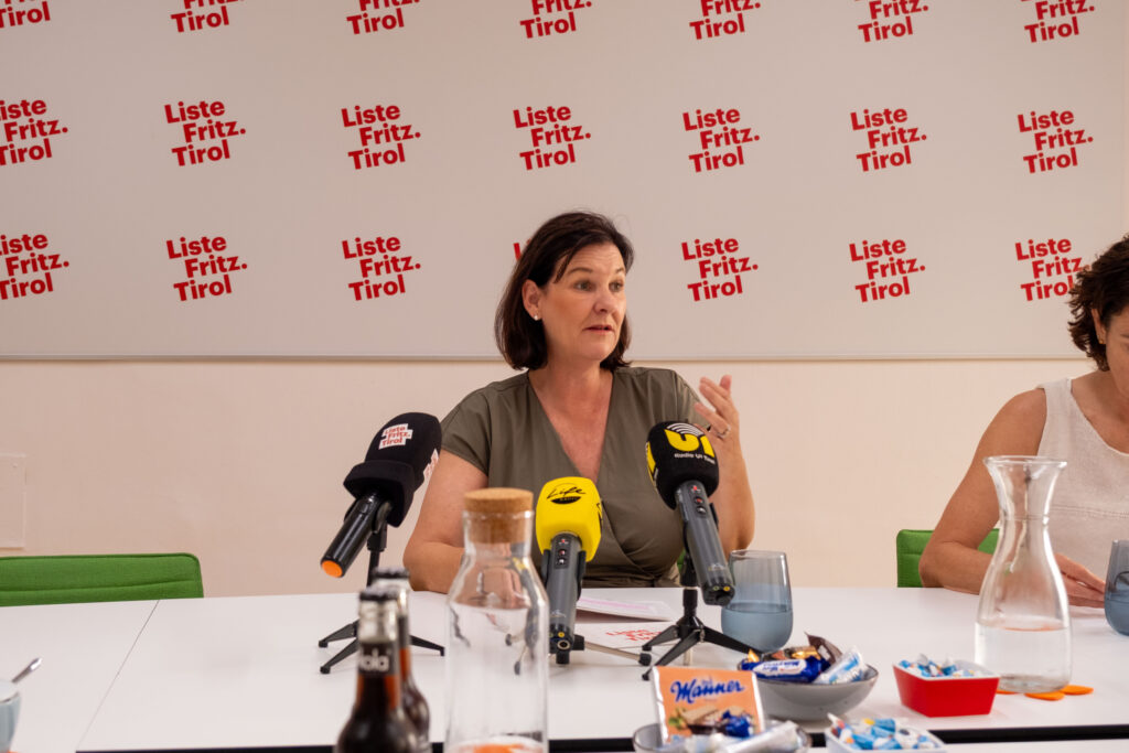 160 Studiengänge, Andrea Haselwanter-Schneider, Ansturm, Arbeitskräftepotential, Deutschland, Erstsemestrige, Lenkungseffekt, Liste Fritz, Numerus Clausus, Österreich, Studiengebühren, Studienzugänge, überlaufene Studienrichtungen
