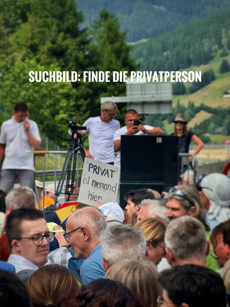 Landeshauptmann Anton Mattle auf der Demo