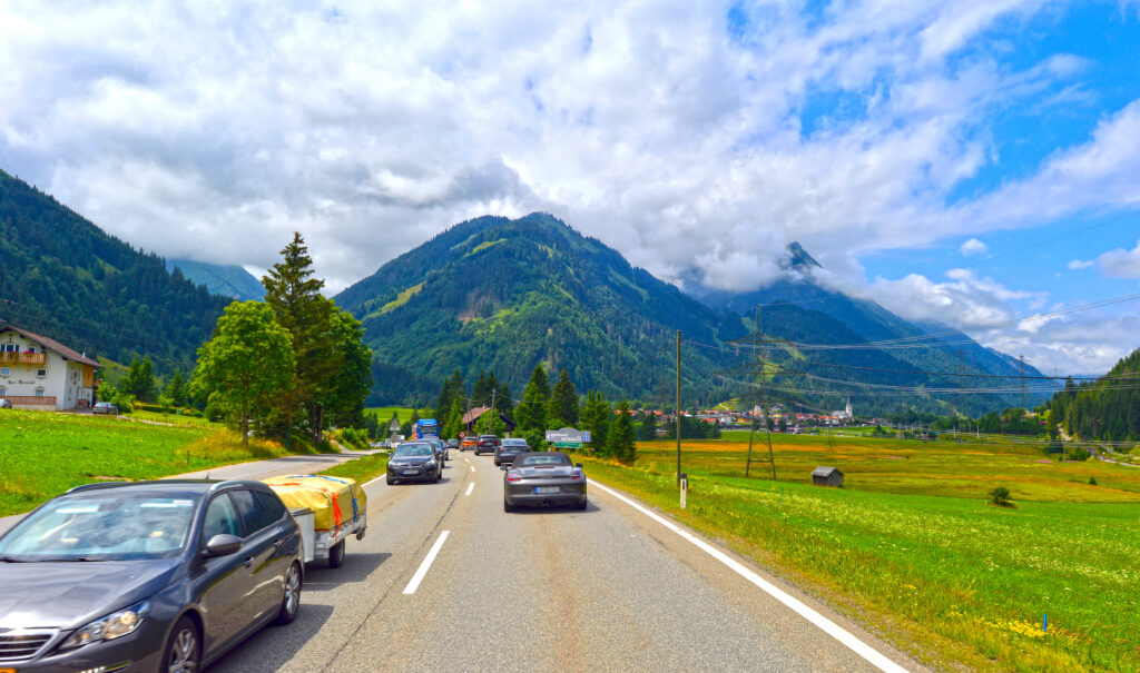 14 Millionen, Antwortverweigerung, Fernpass-Scheiteltunnel, Fernpassstraße, Geheimakte, Geisler, Liste Fritz, Maria Zwölfer, Markus Sint, Marodes Landesbudget, ÖVP, Taschenspielertrick
